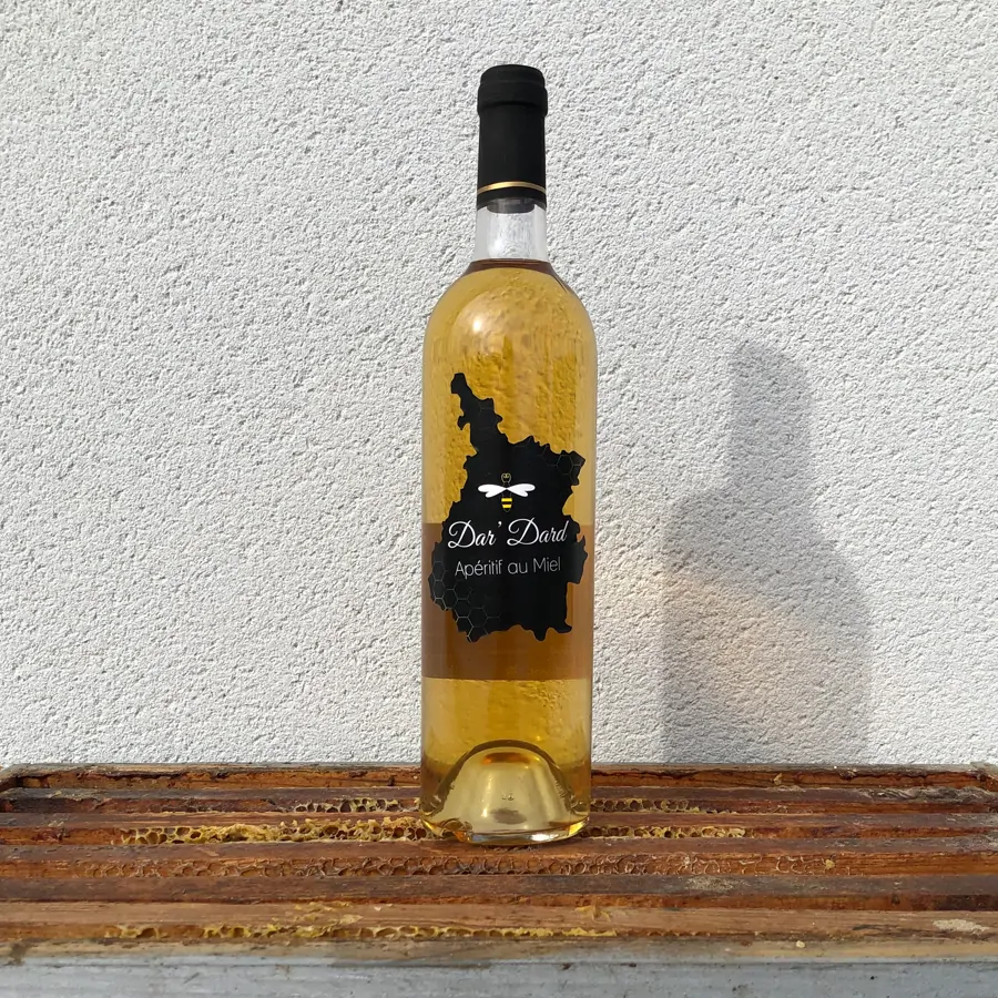 Bouteille de Dar'Dard, apéritif au miel